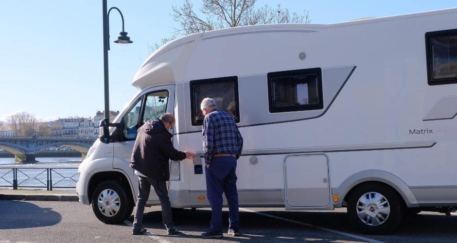 preparer-la-location-de-son-camping-car-nos-conseils