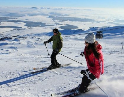 Ski dans le Massif Central en Camping-car