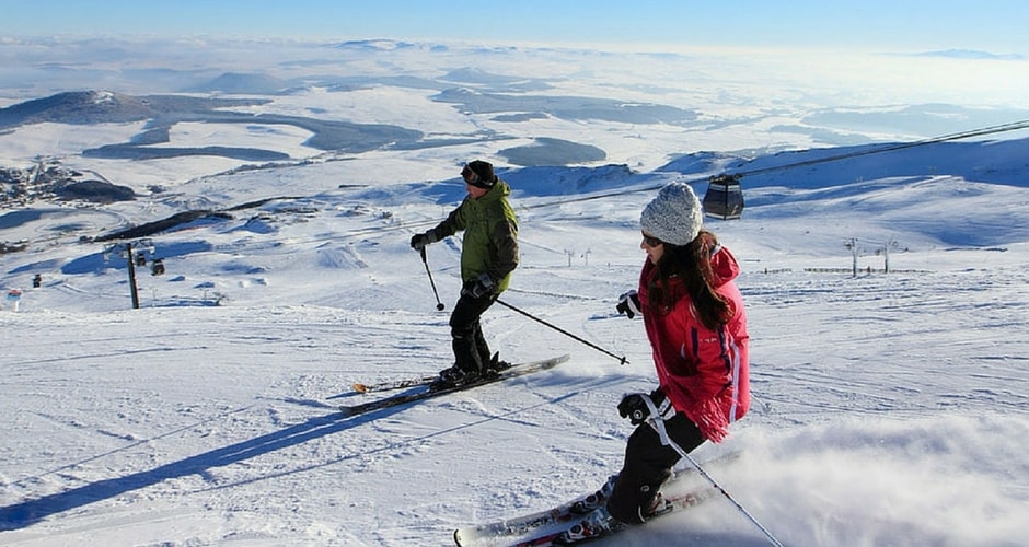 Ski dans le Massif Central en Camping-car