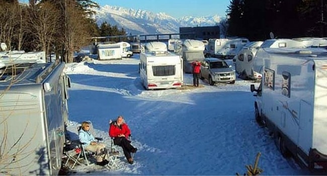 Le ski et l'Europe en camping-car