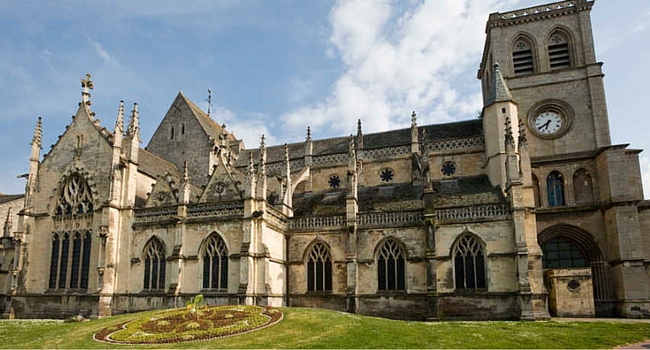 La basilique de Cherbourg en camping-car