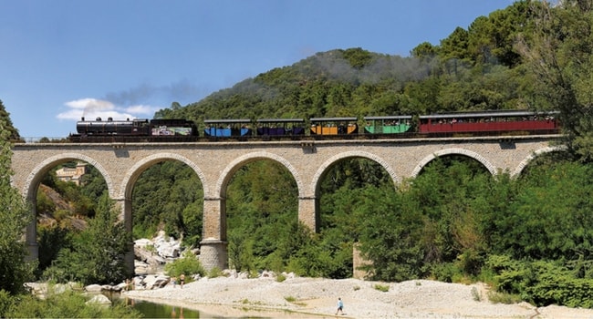 train-a-vapeur-cevenne-camping-car