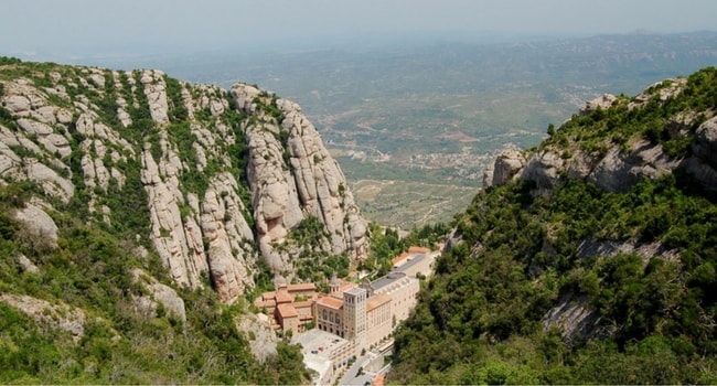 montserrat-catalogne-camping-car