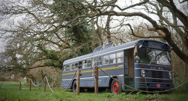 bus hotel