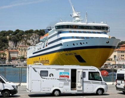 Ferry et Camping-car