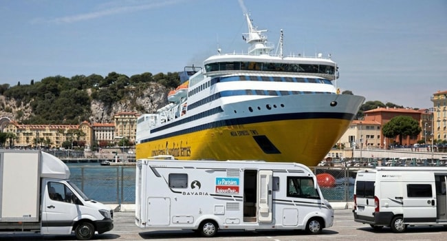 Ferry et Camping-car