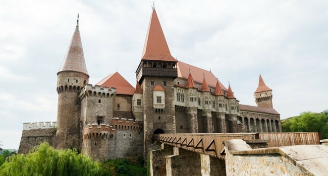 En route vers la Roumanie en camping-car_Château de Hunedoara