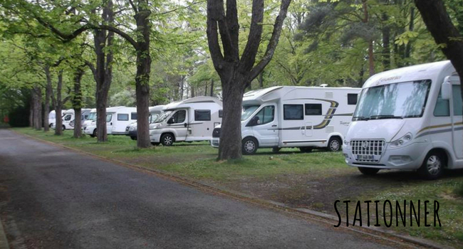 5 bonnes raisons d'utiliser des cales pour camping-cars – Le Monde du  Camping-Car