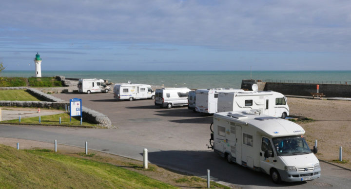 Les différences entre camper et stationner