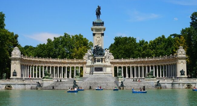 En route vers Madrid et sa région en camping-car_Parc du Retiro