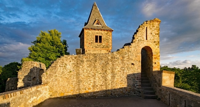 La route des châteaux hantés en camping-car_Le château de Frankenstein