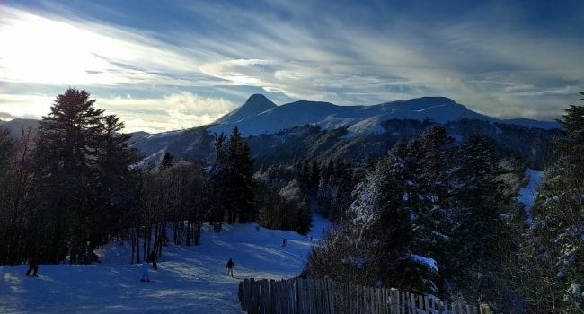 partir-en-fevrier-en-france-ski-station-du-lioran