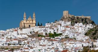 roadtrip-a-seville-en-van-proute-des-villages-blancs-olvera