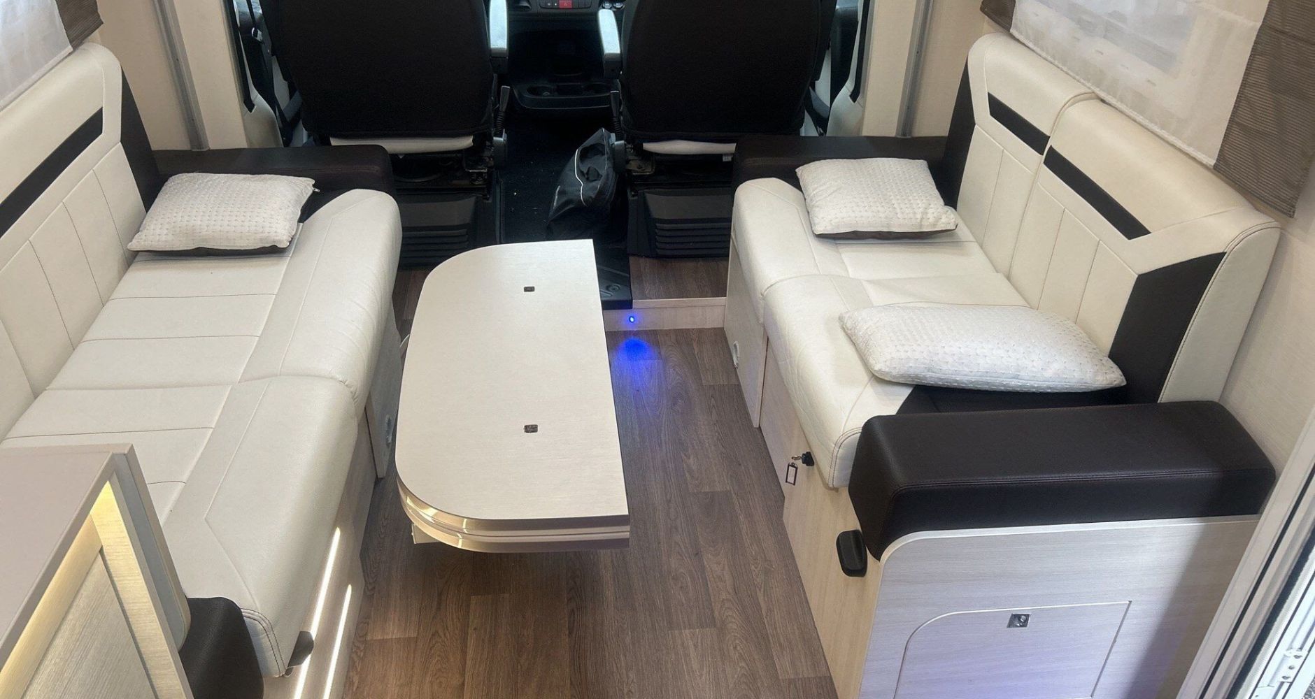 vendre-caming-car-sur-un-salon