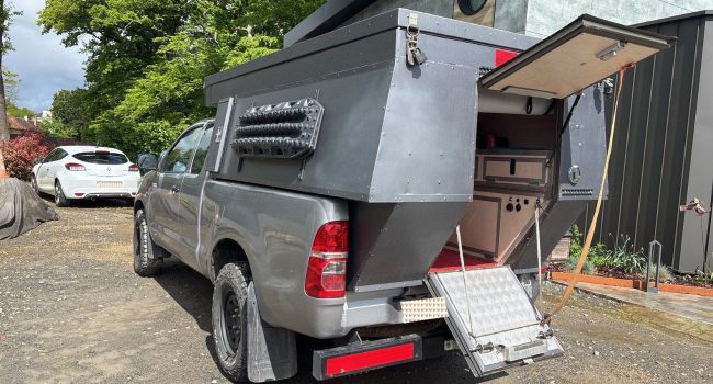 camping-car-pick-up-cellule