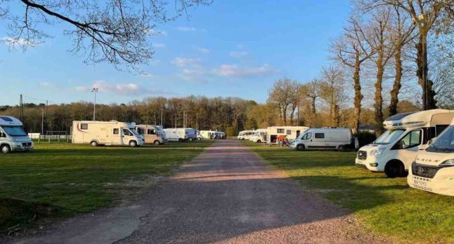 aire-camping-car-paimpont-park4night 