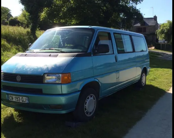 Van Caravelle T4 Transporter – Rennes