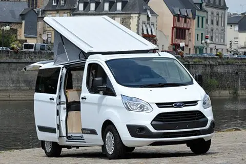 Van Campereve Capland Transit Custum – Trégastel