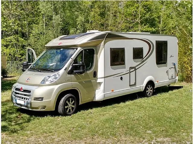 Profile Burstner Nexo 740 – Toulouges