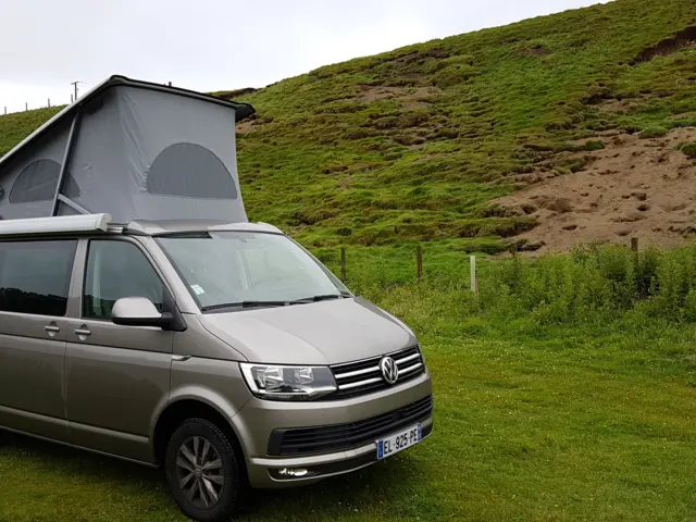 Van California T6 – Bourg-en-Bresse