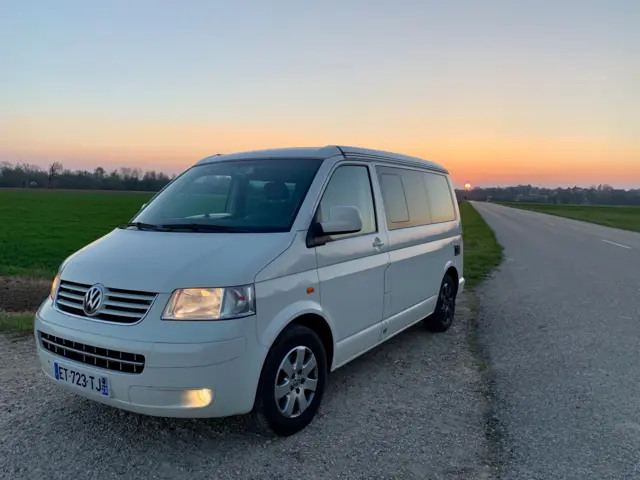 Van California Comfortline – Bourgoin-Jallieu