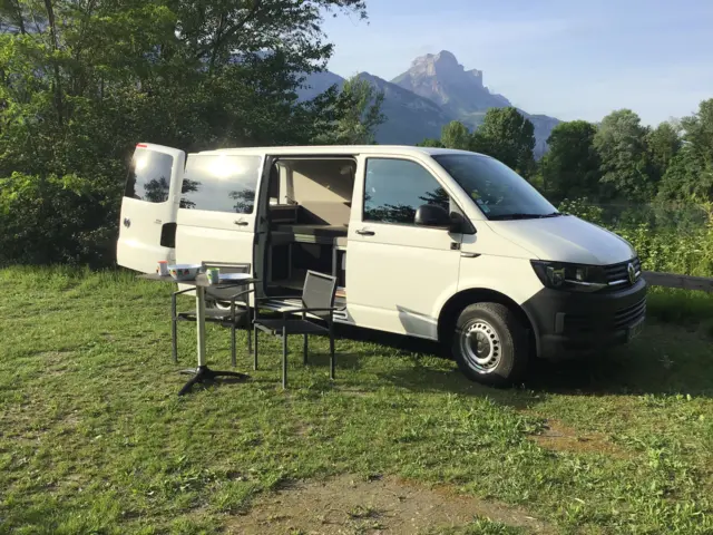Van Transporteur T6 – Saint-Egrève