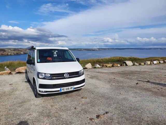 Van California Coast – Auray