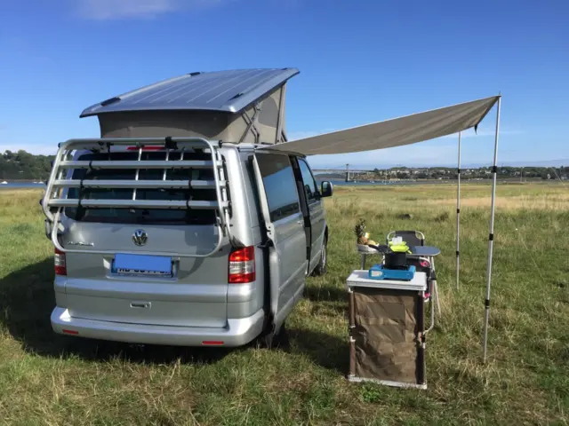 Van California T5 – Miniac Morvan