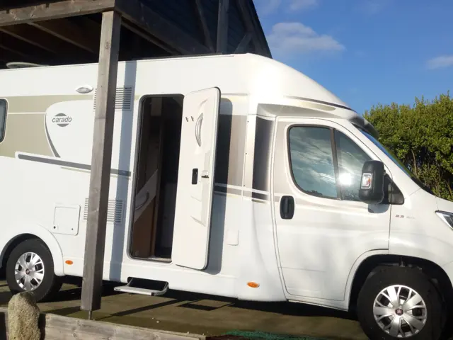 Profile Carado T 447 – Trégunc