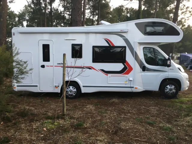 Capucine Challenger Genesis C256 – Wisembach