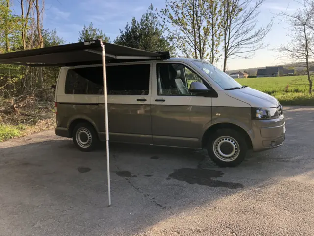 Van Volkswagen T5 – LA MAILLERAYE SUR SEINE