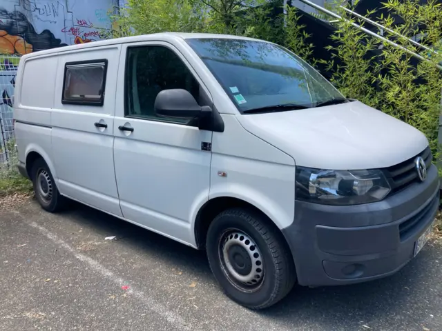 Van Volkswagen Transporter 5 – Fouesnant