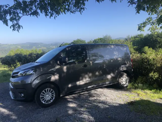 Van Adria Pro Ace – Oloron-Sainte-Marie