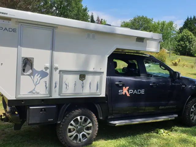 Van Autre Skpade Kpucine – Ussac