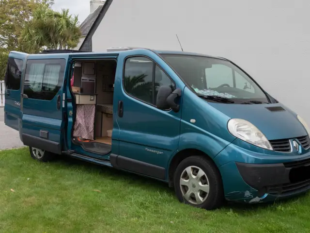 Van Campereve Compact – La Roche-sur-Yon
