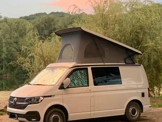 Van Volkswagen Transporter 6.1 Van – Carhaix-Plouguer