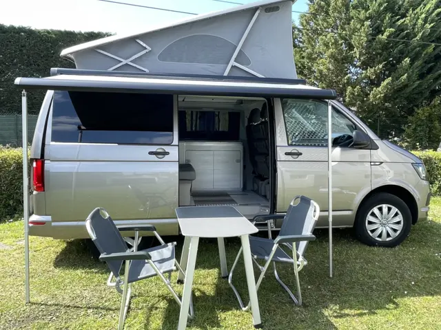 Van California Coast – Anglet