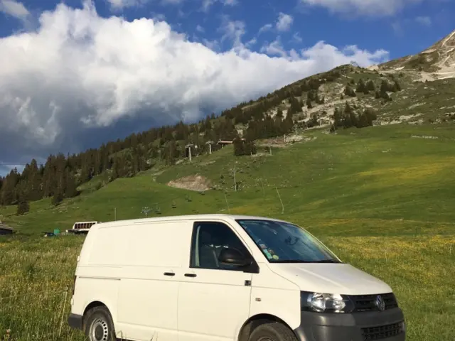 Van Volkswagen T5 Bluemotion – Sonnaz