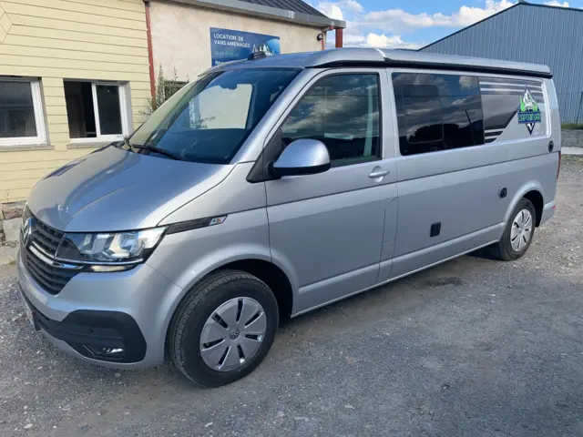 Van Stylevan Emotion – IZAUX