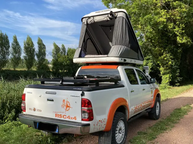 Van Autre Hilux – Breuil-Bois-Robert