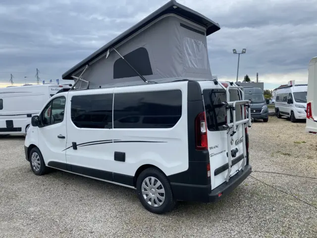 Van Font Vendome Autocamper Xl – Pau