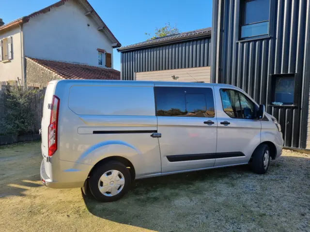 Van Autre Ford Transit Custom L2 H1 – Saint-Colomban