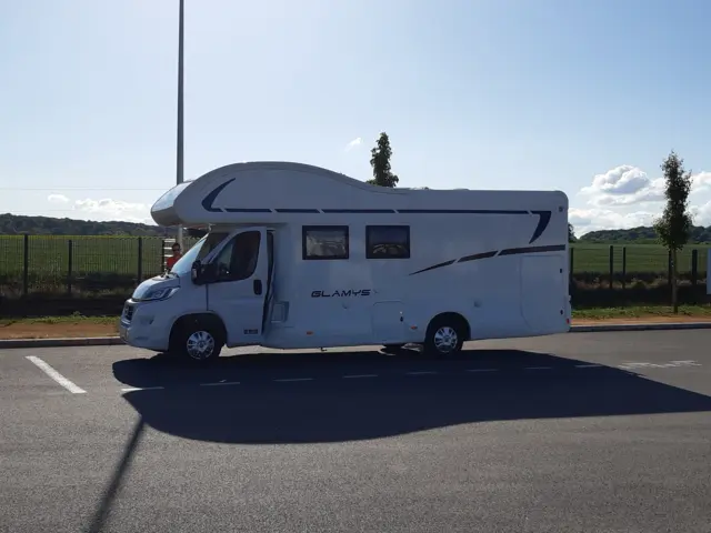 Capucine Mc Louis Glamys 223 – Châteauneuf-les-Martigues