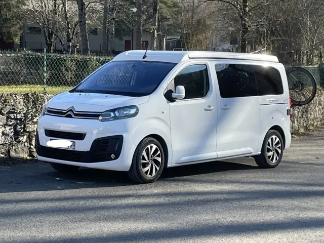 Van Campster – Bagnères-de-Bigorre