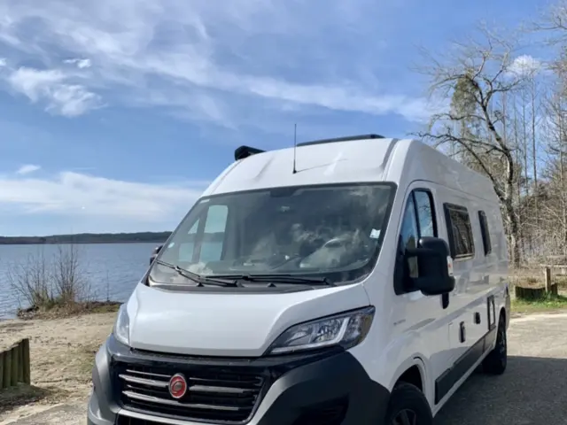 Fourgon Challenger Vany – Bélus