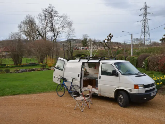 Van Transporteur T4 – Saint-Maurice-de-Lignon