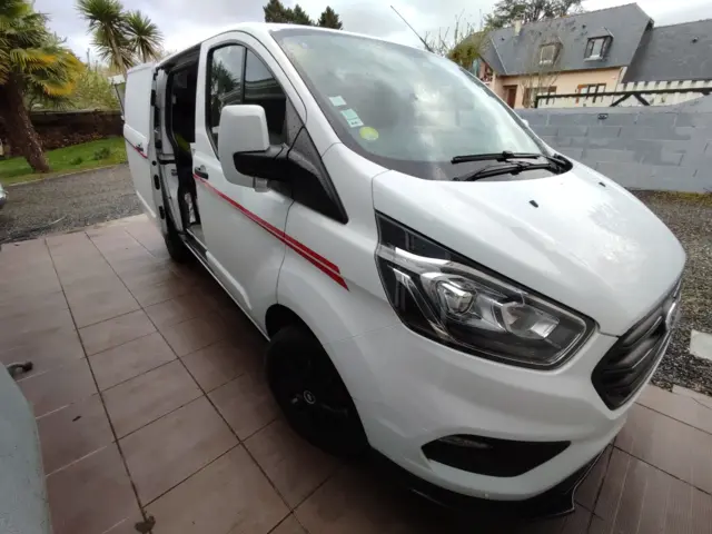 Van Autre Transit Custom 130Cv – Azereix