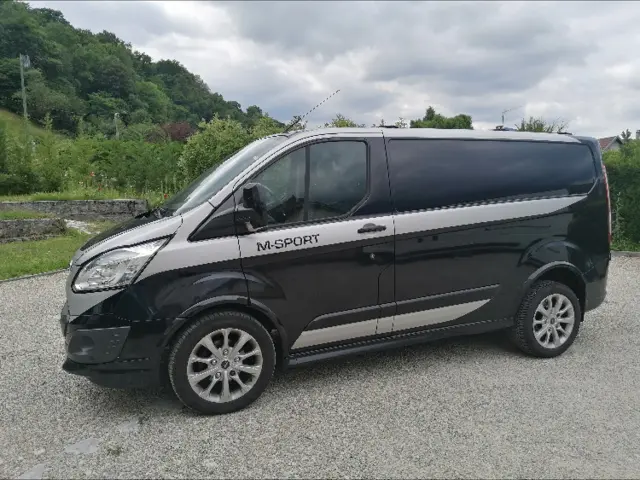 Van Autre Custom – Hérépian