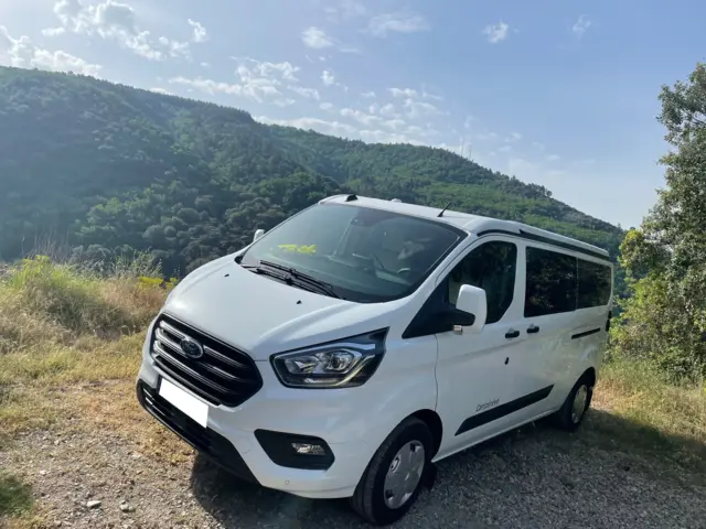Van Campereve Compact – Saint-Théodorit