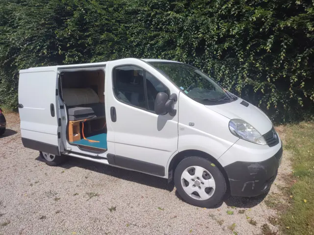 Van Autre Vivaro – Pleyber-Christ